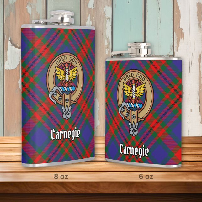 Flasques Clan Carnegie Crest sur Tartan (Créateur téléchargé)