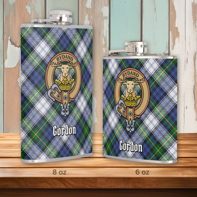 Flasques Clan Gordon Crest sur le tatan de robe (Créateur téléchargé)