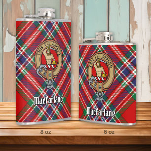 Flasques Clan MacFarlane Crest sur Red Tartan