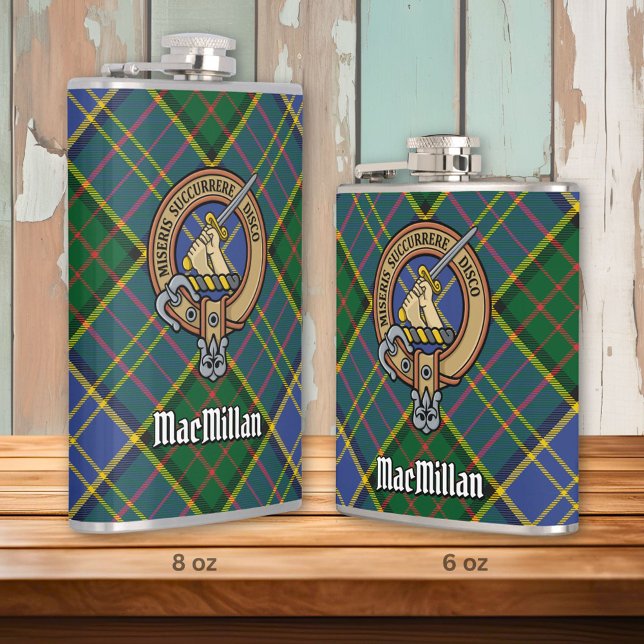 Flasques Clan MacMillan Crest sur la chasse Tartan (Créateur téléchargé)