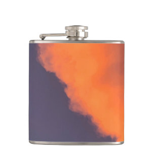 Flasques Des nuages magiques et rêvés dans des couleurs rêv