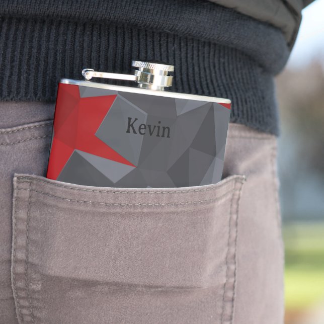 Flasques Des triangles gris, rouges disposés aléatoirement. (En situation)