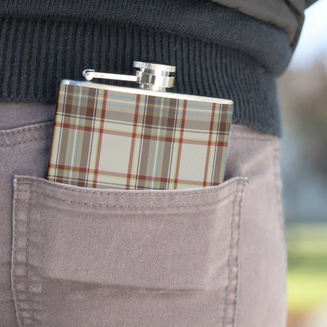 Flasques Diana Robe Mode Clan Tartan Motif Carreaux (En situation)