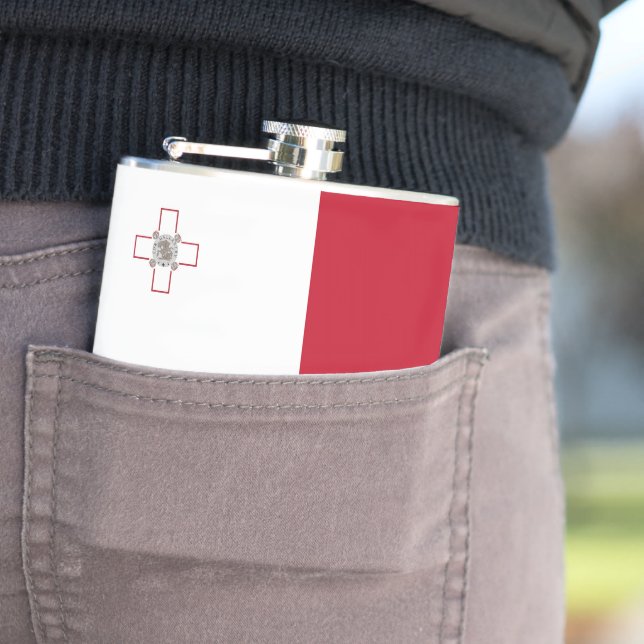 Flasques Drapeau de Malte (En situation)