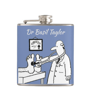 Flasques Médecin avec test de stéthoscope Pieds du patien
