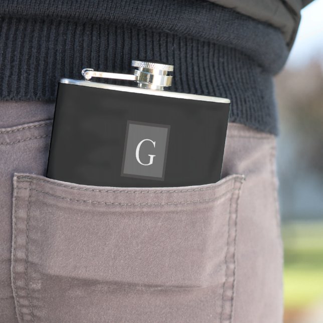Flasques Merci Groomsman Meilleur Homme Monogramme Cadeau n (En situation)