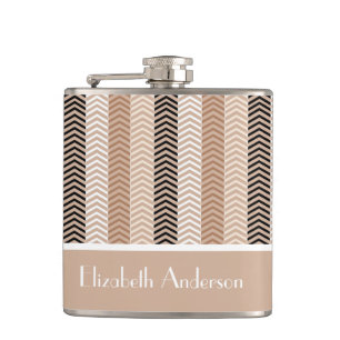 Flasques Sophistiqué Brown Chevron Stripes Avec Nom