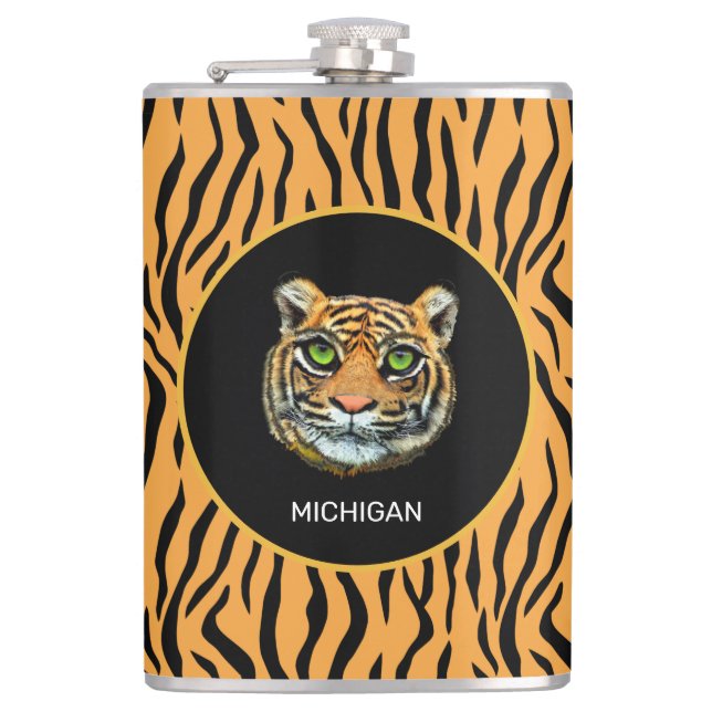 Flasques Visage de tigre sauvage orange sur Motif de peau d (Devant)