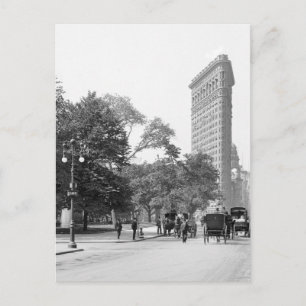 Flatiron from 5th, NYC: 1906 Postcard