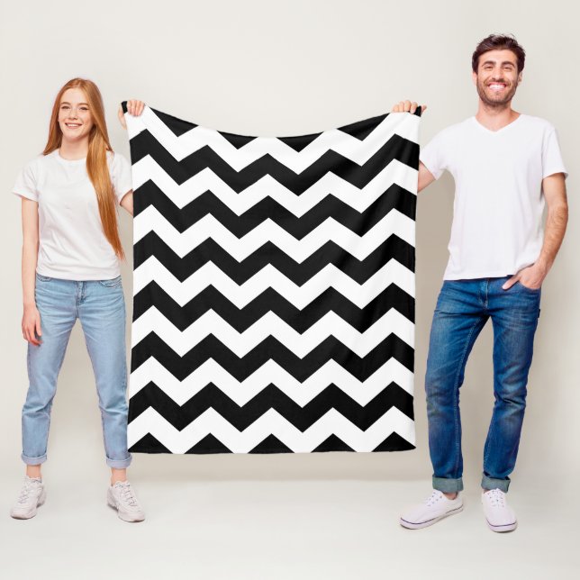 Fleece Blanket - Black & White Zigzag (In Situ)