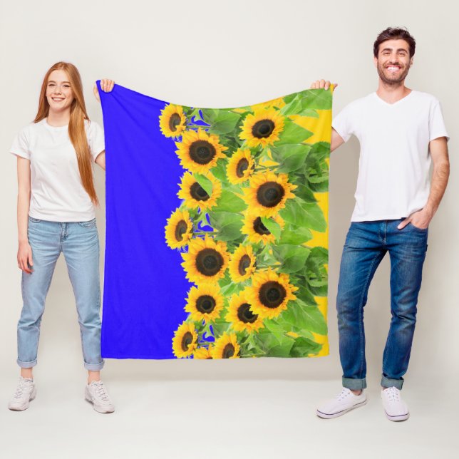 Fleece Blanket with Sunflowers (In Situ)