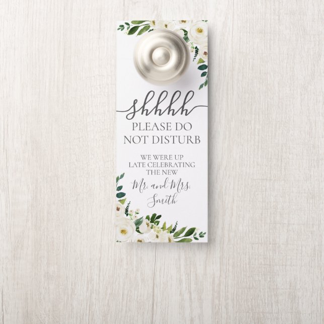 Fleur blanche et Affichettes de porte Mariages de  (Sur le bouton)