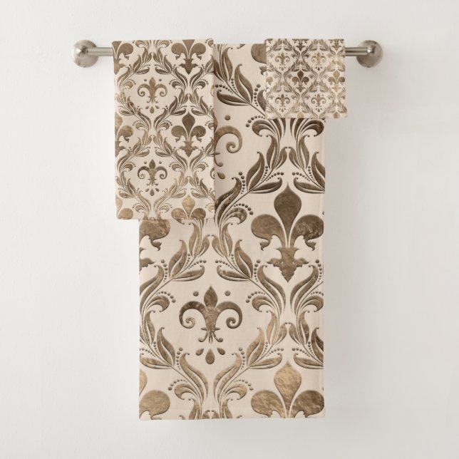 Fleur-de-lis pattern pastel gold bath towel set (Insitu)