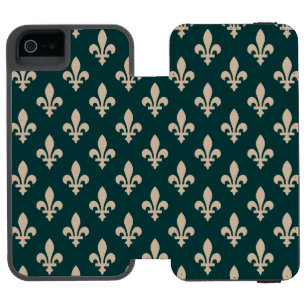 Fleur de Lis Pattern, Royal French Cream on Green Incipio Watson™ iPhone 5 Wallet Case