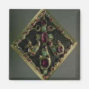 Fleur-de-lys clasp traditionally said to have belo magnet