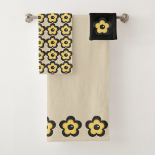 Fleur jaune rustique sur le beige noir et bronzage