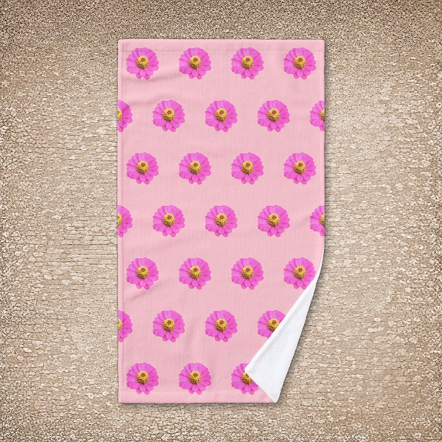 Fleur rose Zinnia Motif sans couture sur la servie (Pink Zinnia flower seamless pattern on hand towel)