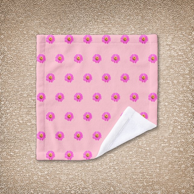 Fleur rose Zinnia Motif sans couture sur linge (Pink Zinnia flower seamless pattern on wash cloth)