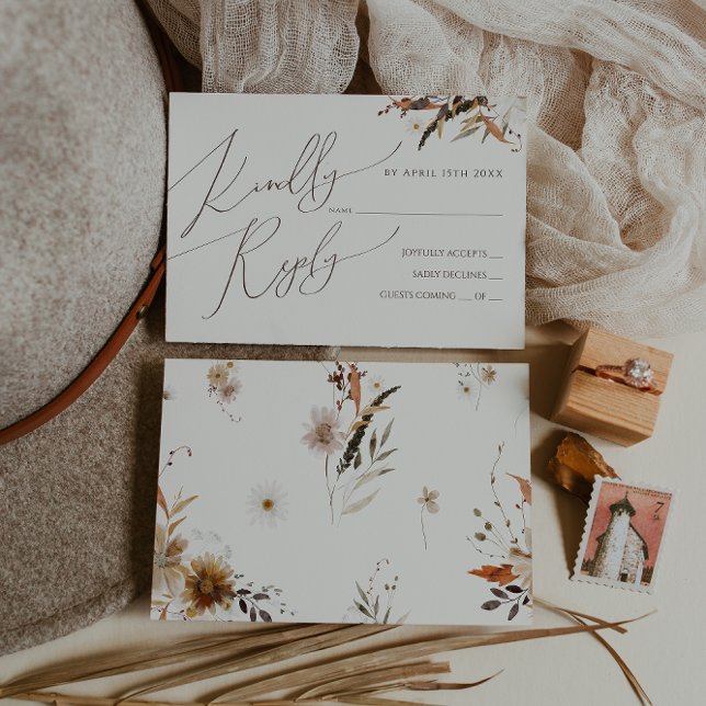 Fleur sauvage d'automne Boho | Carte RSVP beige (Créateur téléchargé)