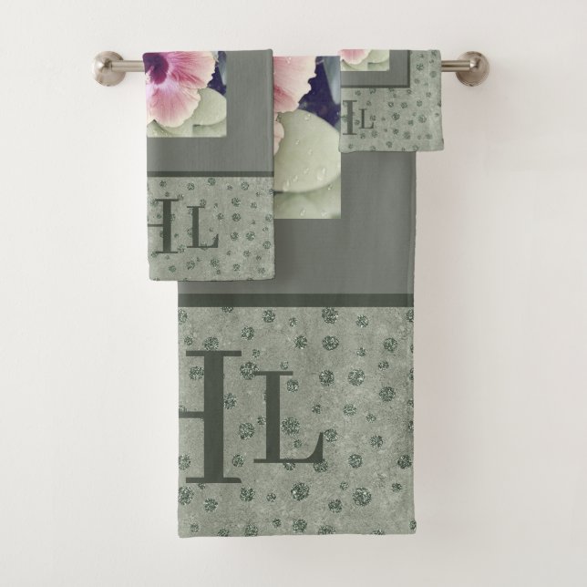 Fleur tropicale en Sage Vert & Empreinte de léopar (En situation)