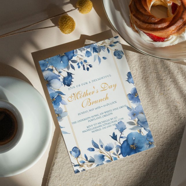 Fleurs bleues Fête des mères Brunch Invitation (Créateur téléchargé)