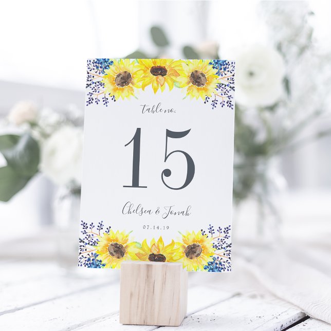 Fleurs | Carte de numéro de table personnalisée (Créateur téléchargé)