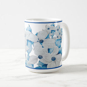 Fleurs de bois de chien sur une Mug classique