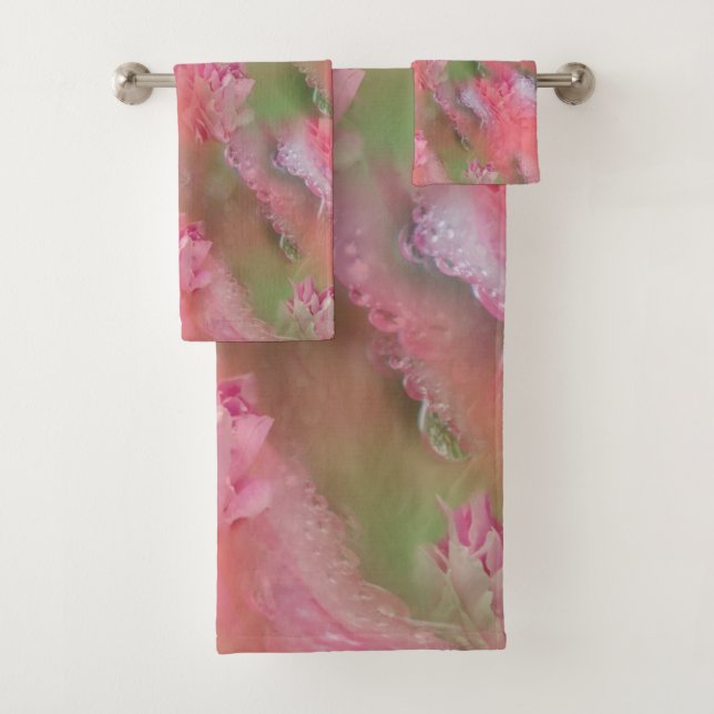 Fleurs de corail, d'herbe et de rose pivoine (En situation)