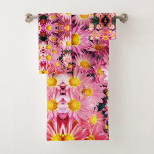 Fleurs De Faisée Rose Et Motif De Bumble