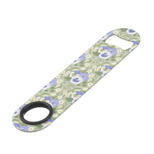 Fleurs de jardin printanier sur sauge