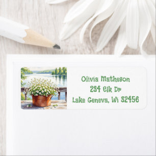 Fleurs en pot de cuivre sur Lakehouse Deck