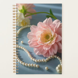 Fleurs et perles élégantes