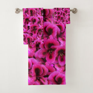 Fleurs Magenta Geranium,