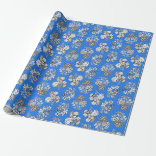 Fleurs monochromes sur papier cadeau bleu vif