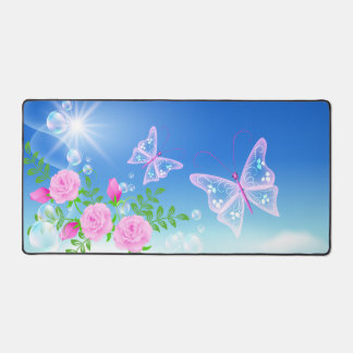 Fleurs roses et papillons