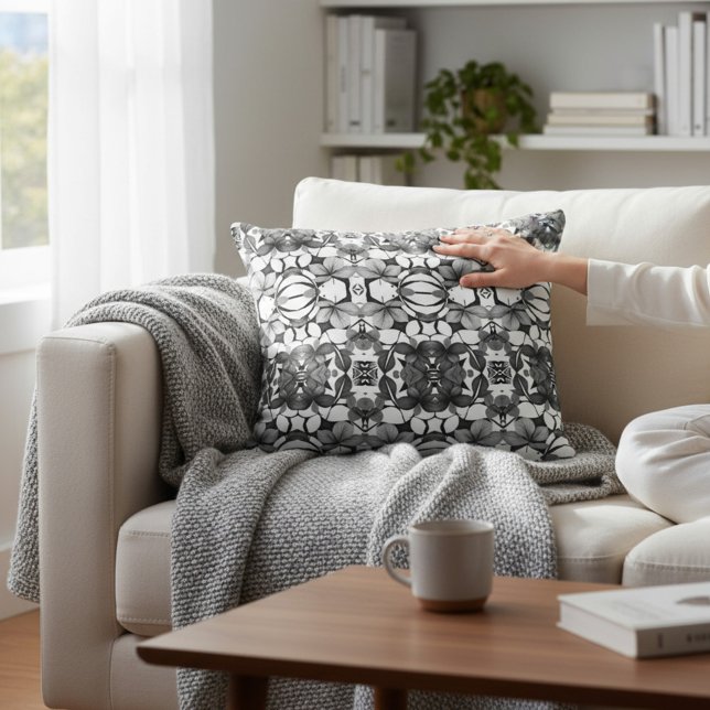 Floral Accent Pillow (Creator Uploaded)