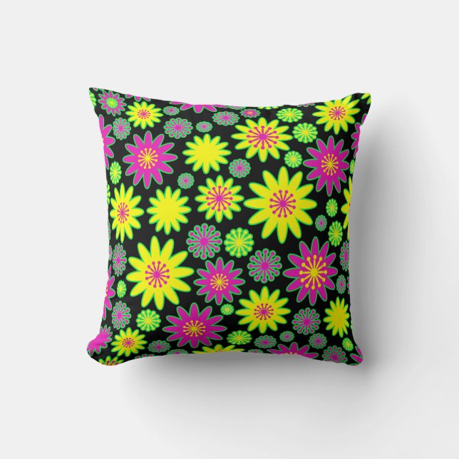 Floral Design.210513 Throw Pillow (Front)