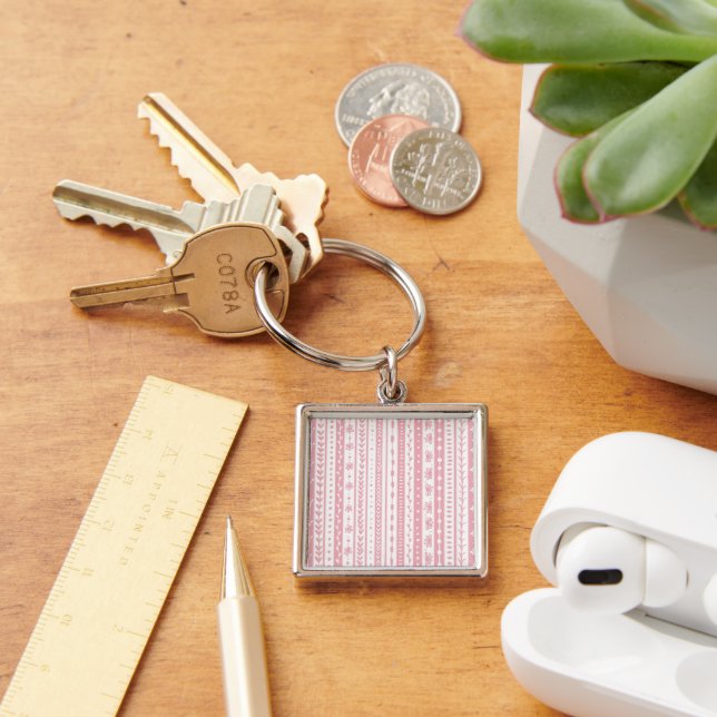 Floral doodle stripes keychain (Desk)