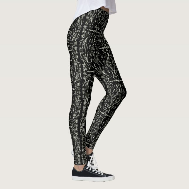 Floral Henna Mandala Black Pattern Leggings (Right)