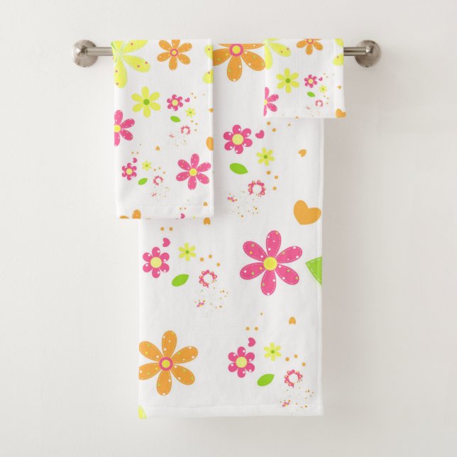 Floral Hippy Style Daisies Bath Towel Set (Insitu)