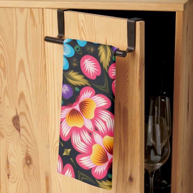 floral kitchen towel (Thirds Fold)