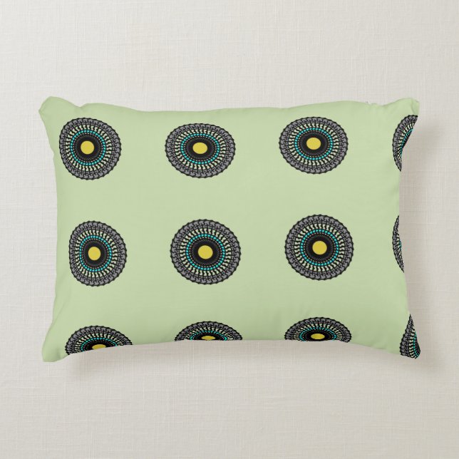 Floral Mandala Seamless Pattern Accent Pillow (Front)