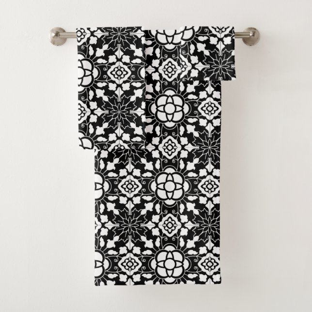 Floral Moroccan Tile, Black and White Bath Towel Set (Insitu)