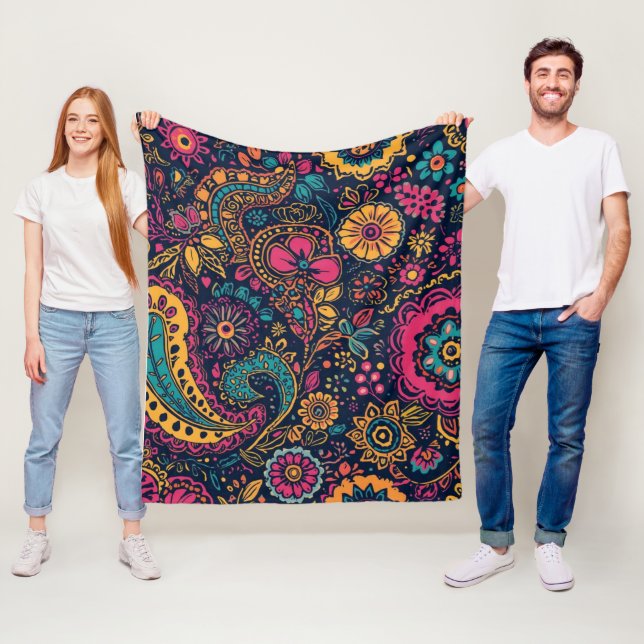 Floral Paisley Pattern Fleece Blanket (In Situ)