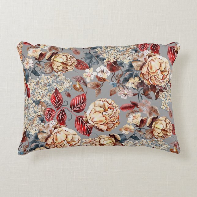 Floral pattern, art nouveau style. accent pillow (Front)