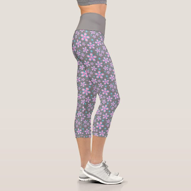 Floral Pattern Capri Leggings (Right)