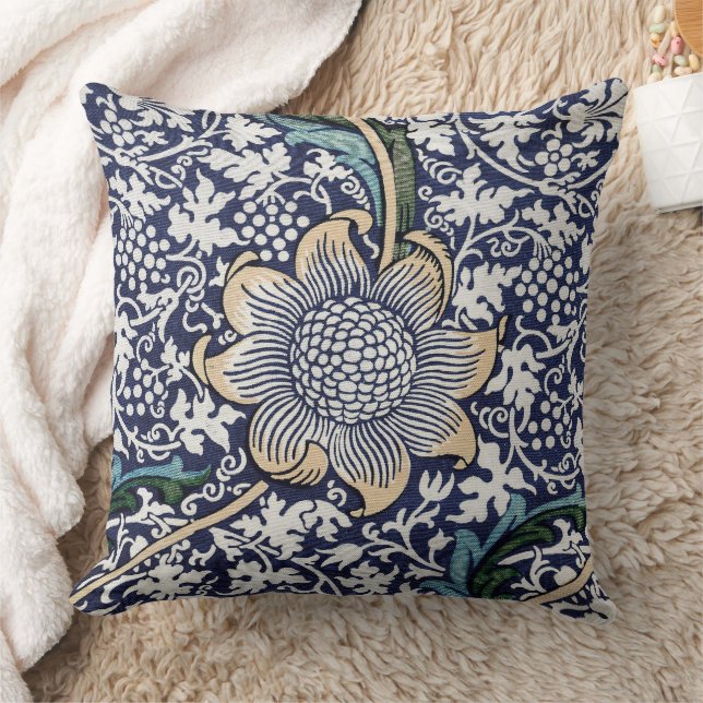 Floral Pattern - William Morris Throw Pillow (Blanket)