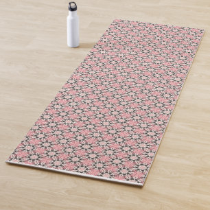 Floral pink pattern yoga mat
