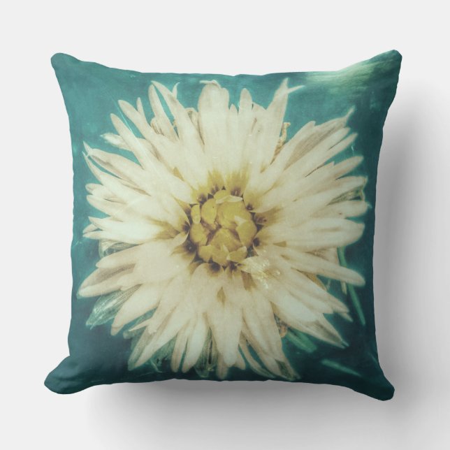 floral throw pillow (Front)