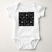 Floral vintage: seamless invitation background.
